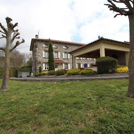 Charme Du Velay : Maison De Caractere Avec Cheminee, Terrasse Et Equipements Bebe A St-paulien - Fr-1-582-266