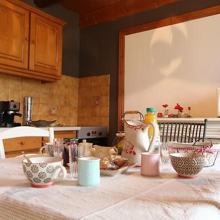 Charme Du Velay : Maison De Caractere Avec Cheminee, Terrasse Et Equipements Bebe A St-paulien - Fr-1-582-266 *